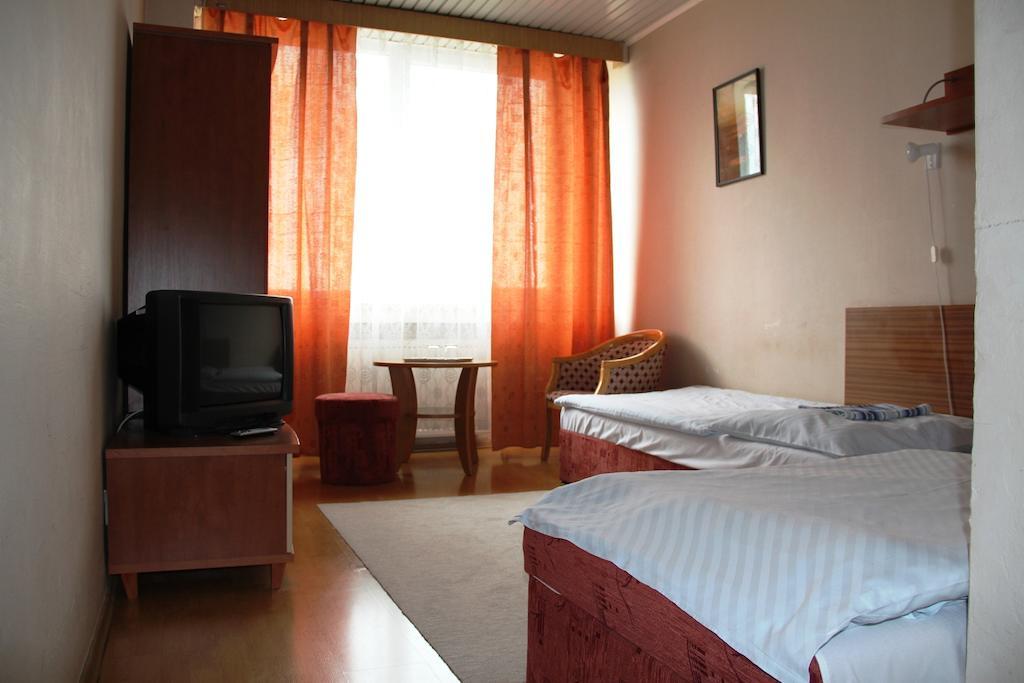 Hotel Dom techniky Žilina Zimmer foto