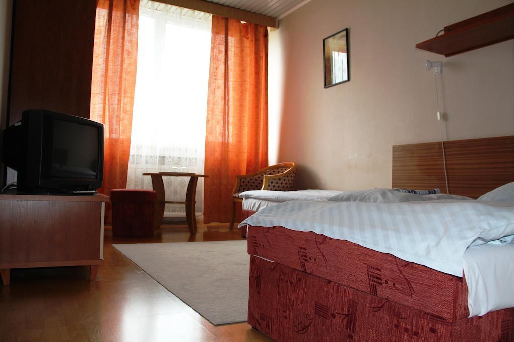 Hotel Dom techniky Žilina Zimmer foto