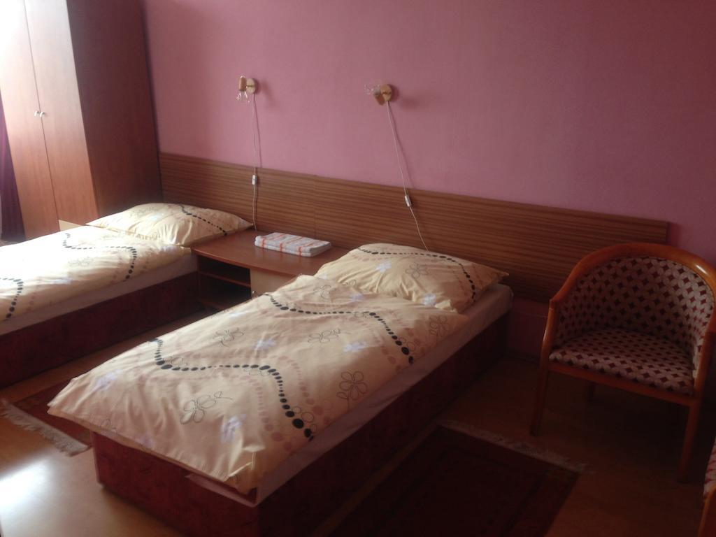 Hotel Dom techniky Žilina Zimmer foto