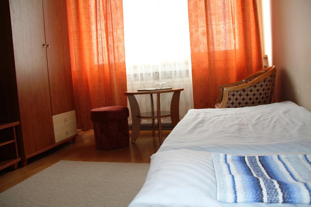 Hotel Dom techniky Žilina Zimmer foto