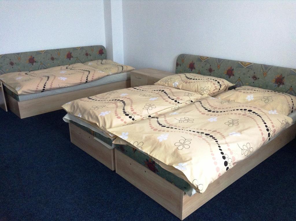 Hotel Dom techniky Žilina Zimmer foto